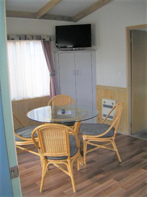 Bega Village Motor Inn Extérieur photo