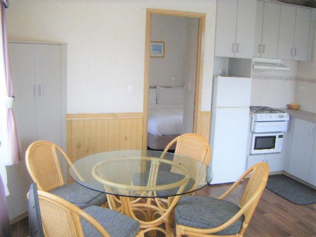Bega Village Motor Inn Extérieur photo