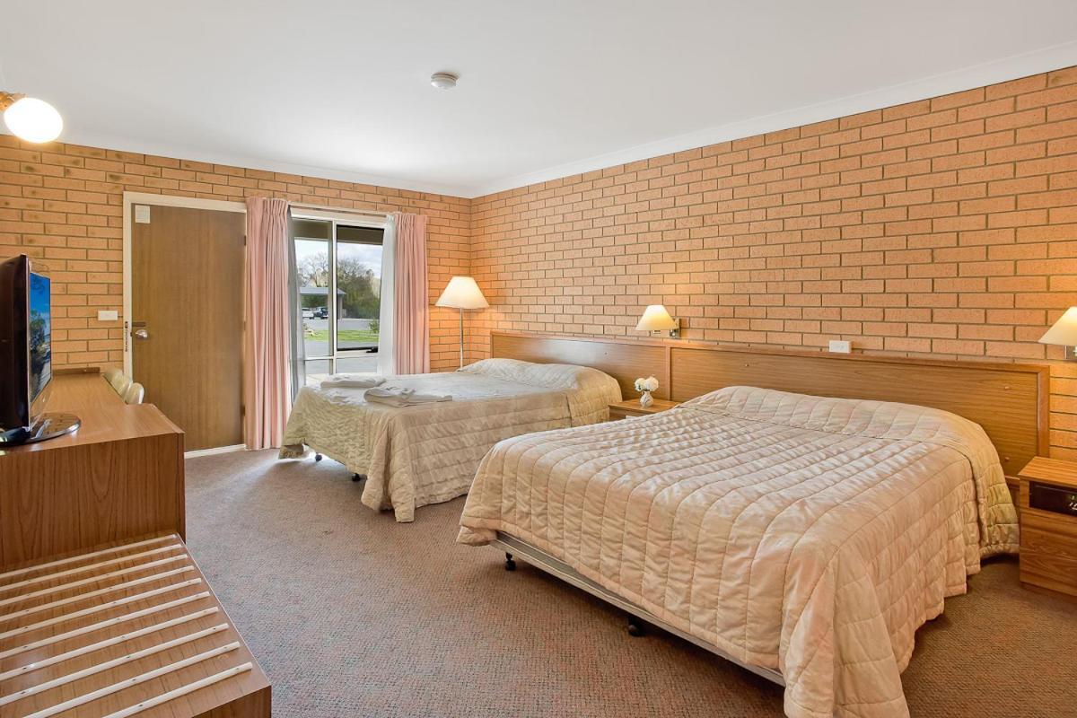 Bega Village Motor Inn Extérieur photo