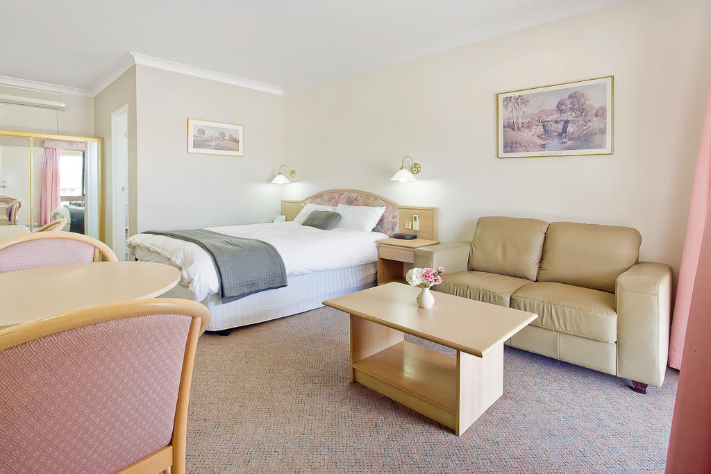 Bega Village Motor Inn Extérieur photo